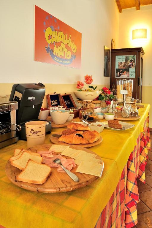 Agriturismo Podere San Michele San Vincenzo Luaran gambar